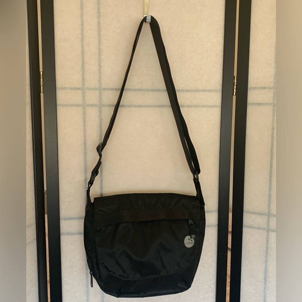 L.L.Bean- Expandable Black Nylon Crossbody Bag